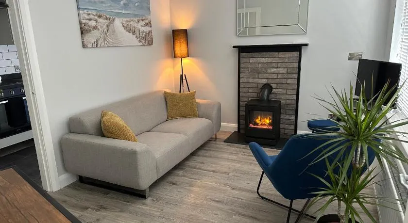 2 hunters lane Donaghadee - Image 1