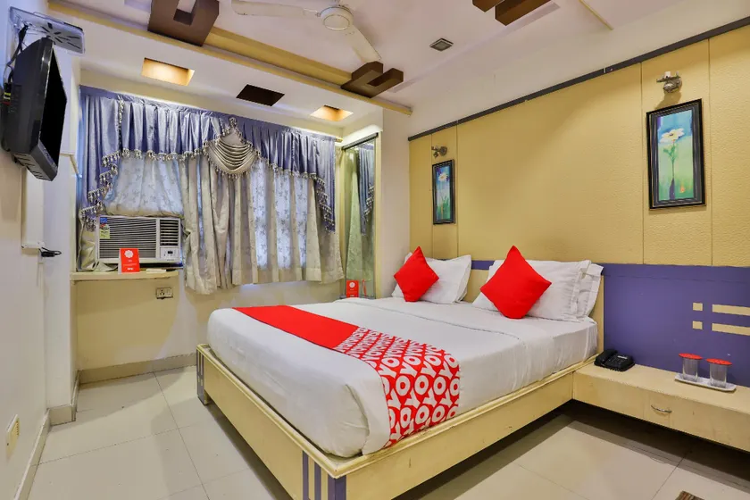 OYO 6139 Hotel Dwarka Residency - Image 1