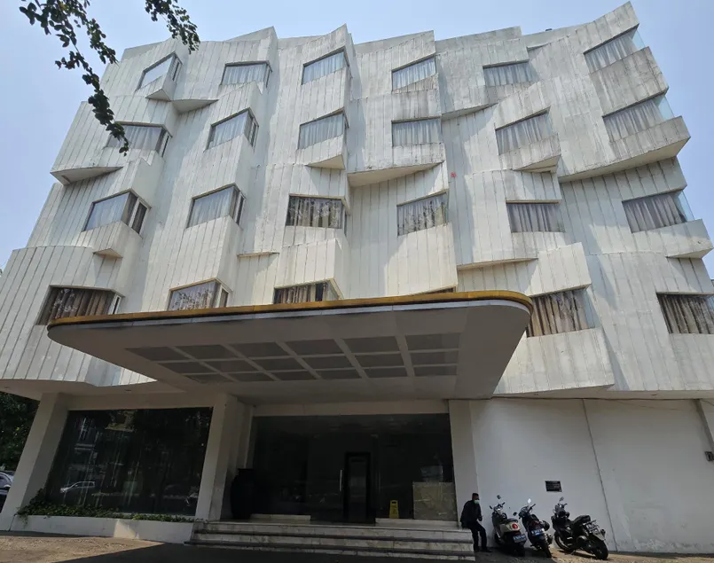 N3 Zainul Arifin Hotel - Image 1