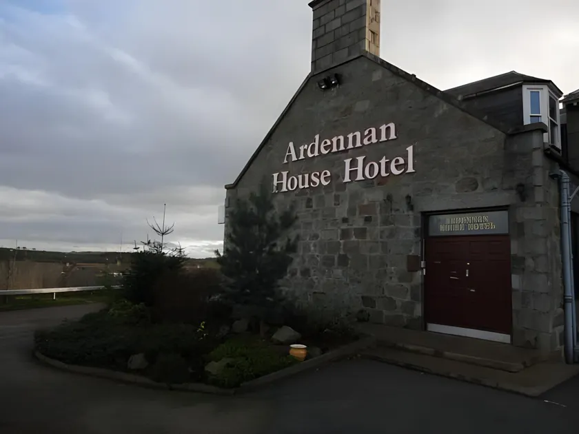 Ardennan House Hotel - Image 1