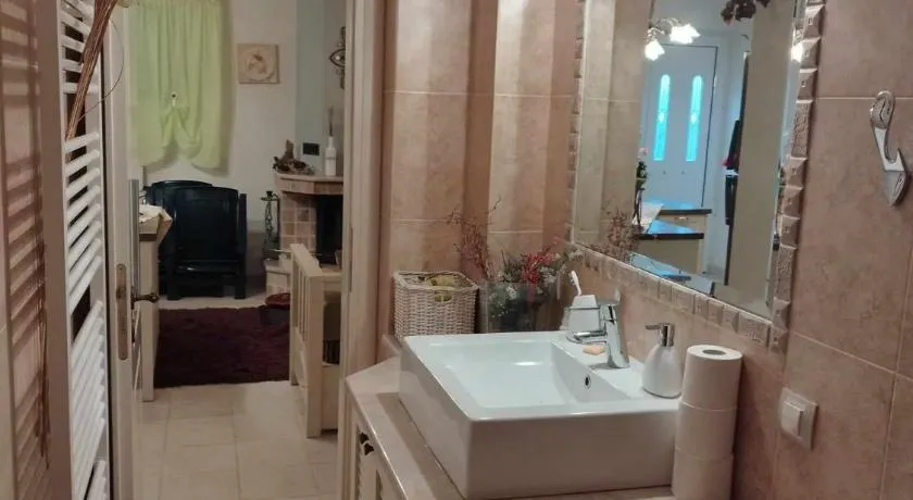 Agalia house - Image 1