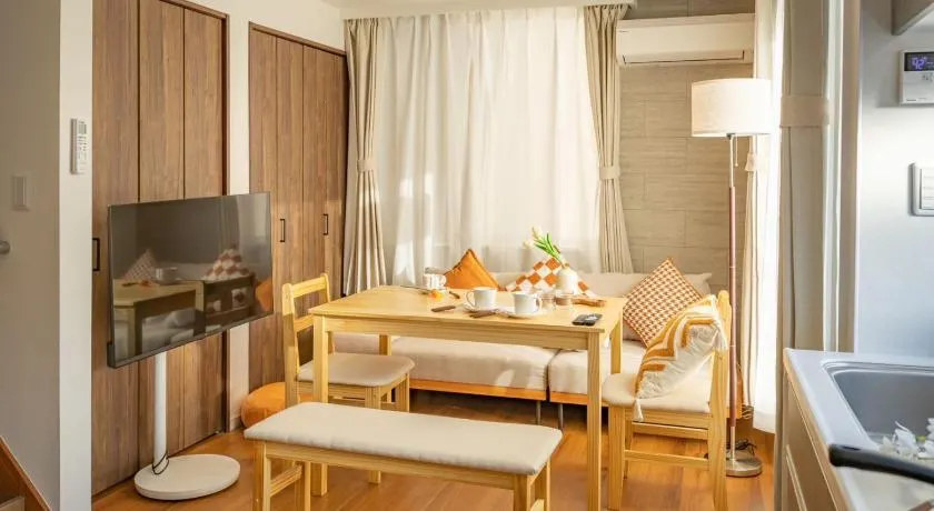 ikebukuro three storey villa,three bedrooms,9-10 people - Image 1