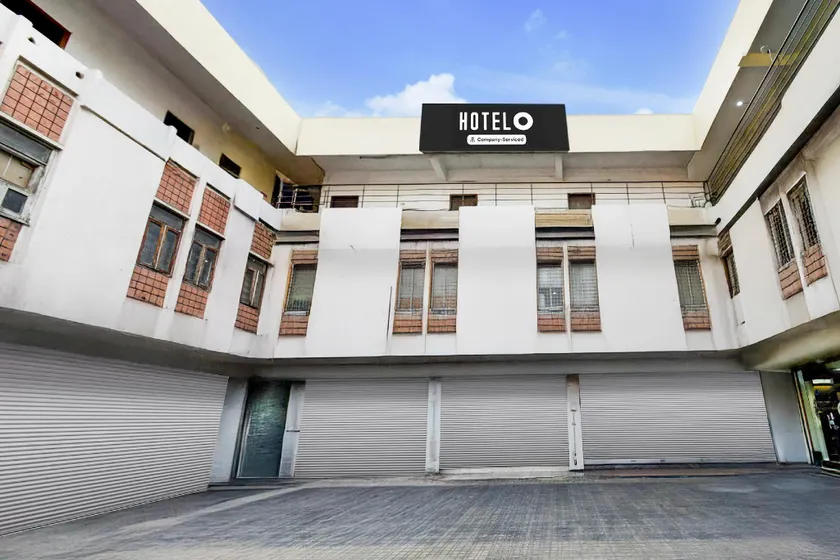 Hotel O Lakdikapul Near Birla Mandir - Image 1