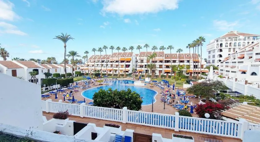Duplex Parque Santiago 2 close to pool, sea + beach, central, Wifi, heated pool - Image 1