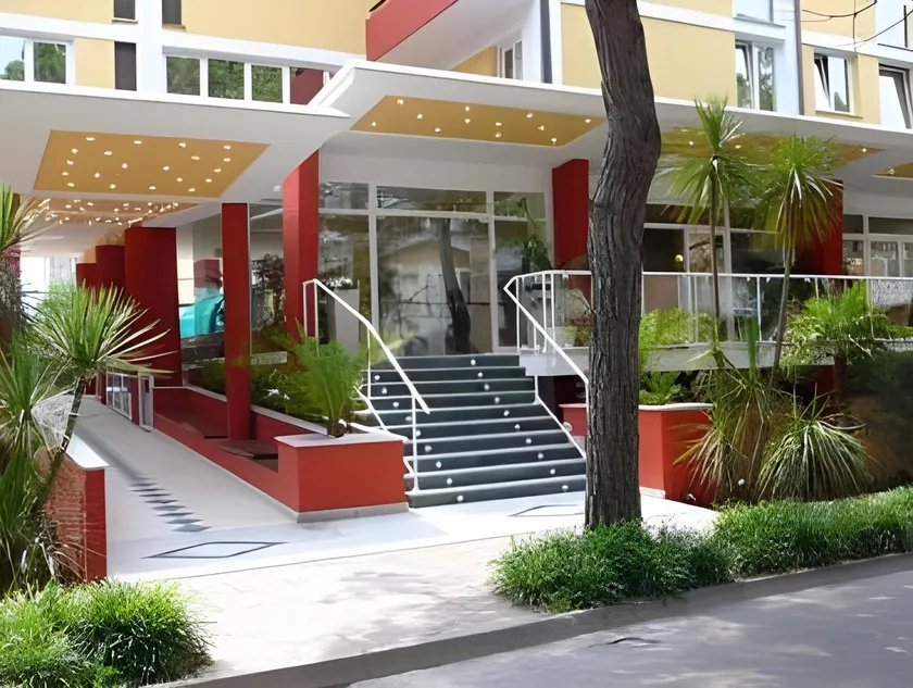 Hotel Bembo - Image 1