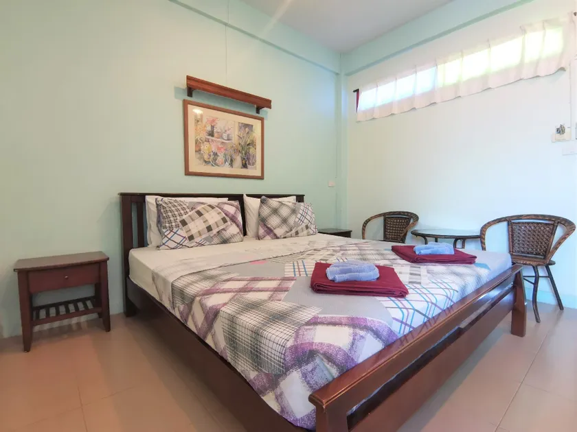 Baan Porjai Guesthouse - Image 1