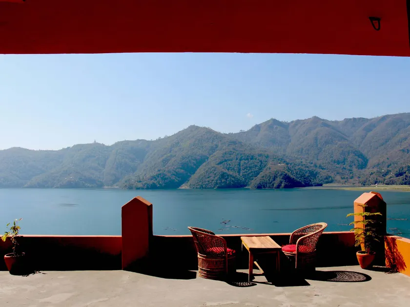 Nar-Bish Hotel - Image 1