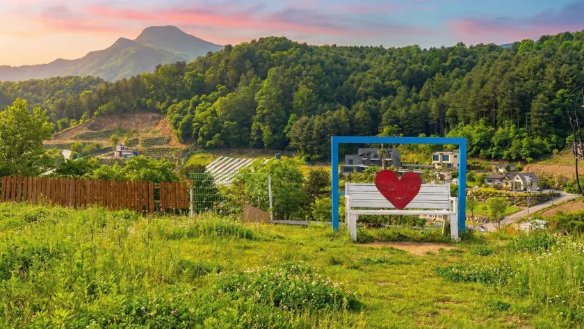 Gapyeong Captain Caravan Glamping - Image 1