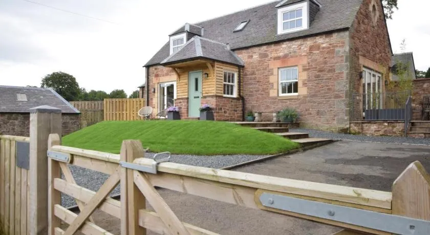 2 Bed in West Linton oc-76383 - Image 1