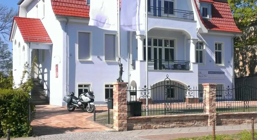 Haus am See - Image 1
