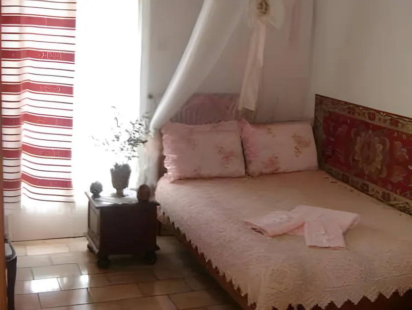 Marousos Central Guesthouse - Image 1