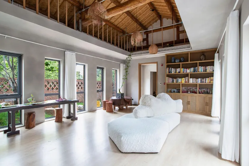 Zhenshun Yunfang Hot Spring Art Hotel - Image 1