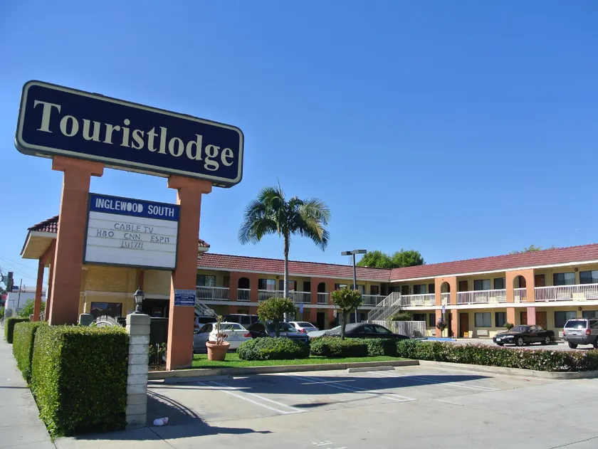 Touristlodge - Image 1