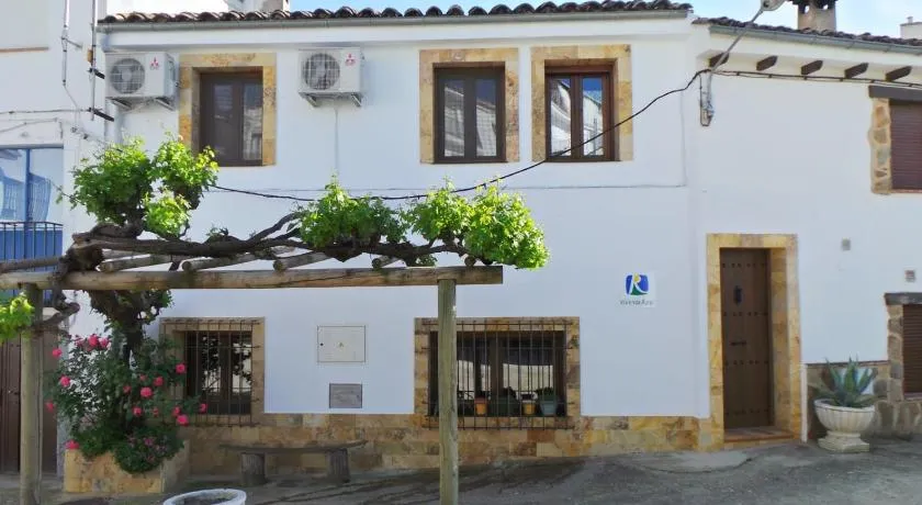Vivienda rural fuente de los gusarapos - Image 1