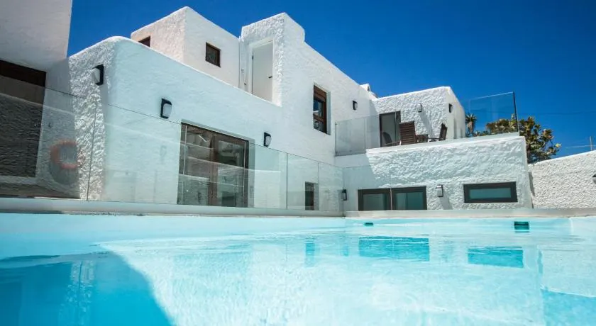 Las Nieves Blue - Image 1
