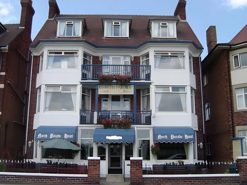North Parade Seafront Accommodation - Image 1