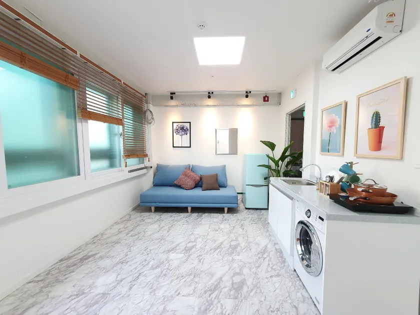 Seoul station Cozy House(4Rooms&2Bathrooms)#D - Image 1