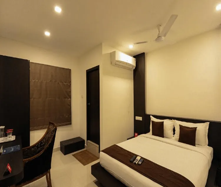 Hotel Aarnn Near chennai airport - Image 1