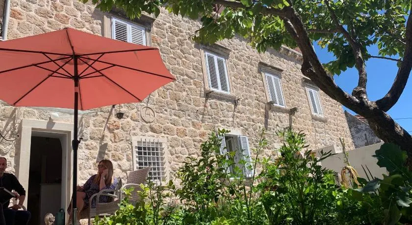 guesthouse Libertas 1 - Image 1
