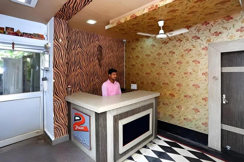 Goroomgo Dittu Holiday Inn Near Sea Beach Puri - Image 1