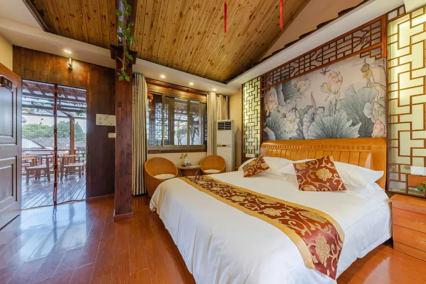 Qianshe Guanshuiyi Riverside Boutique Inn - Image 1