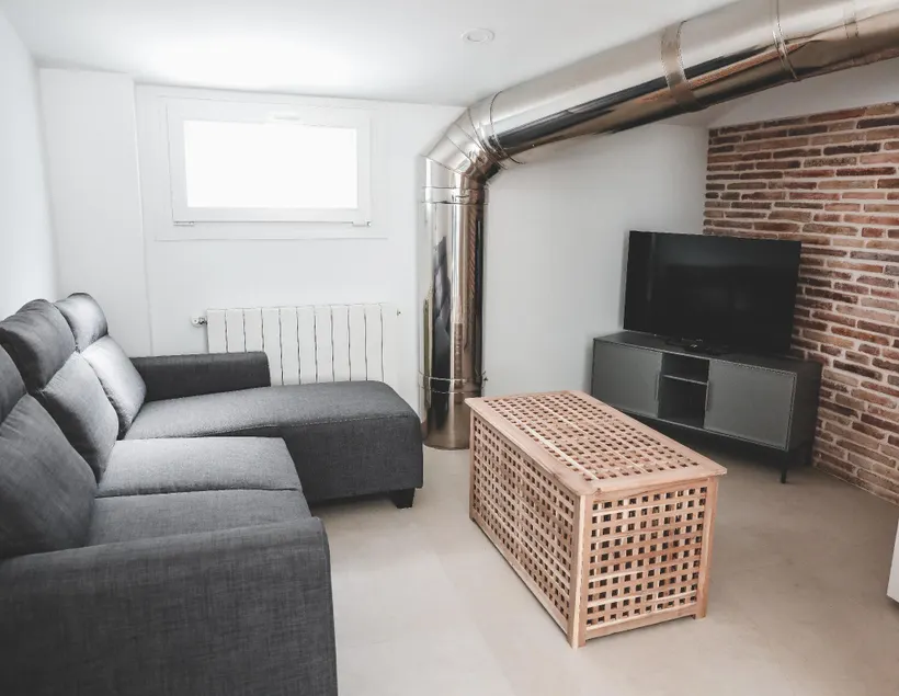 Casa San Juan - Habitaciones privadas Logroño - Image 1