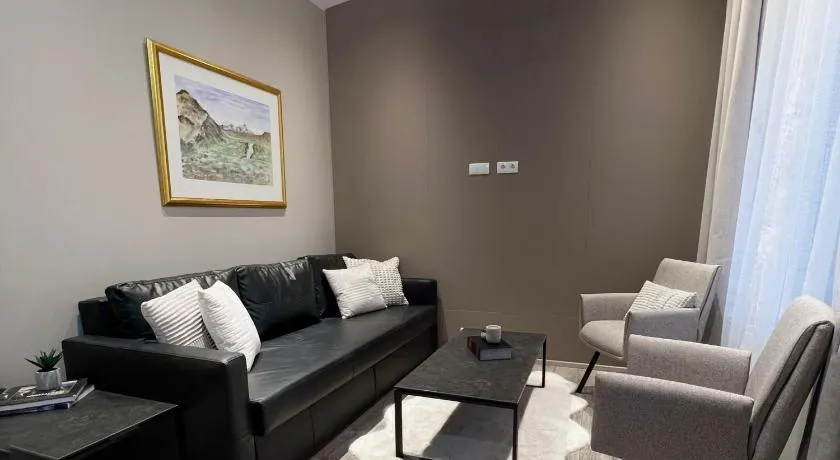 Cozy and modern country apartment with mountain view in Ölfus - Image 1