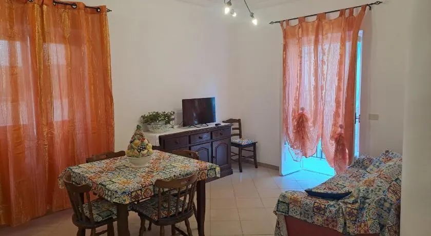 DreamHouse Ischia-Lacco Ameno in pieno centro a soli 70 metri dal mare! - Image 1