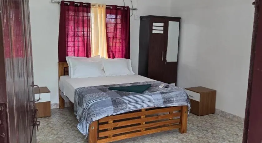 New Paradise Inn - Image 1