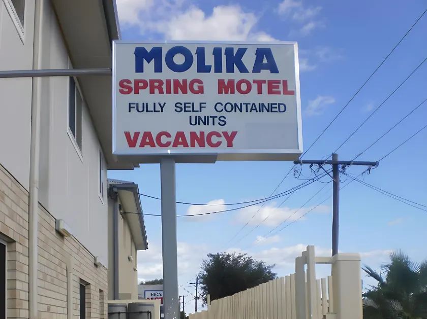 Molika Springs Motel - Image 1
