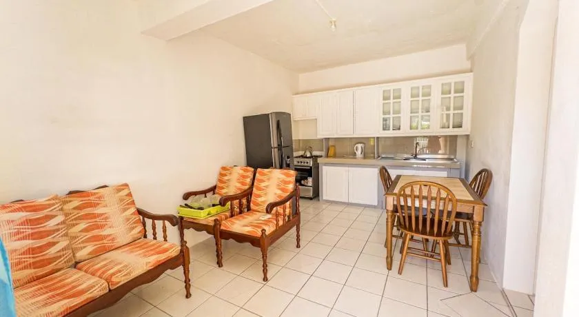 Duncan Apartment Bequia - Image 1