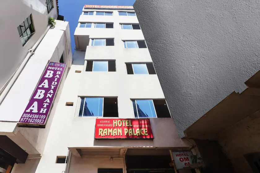 Hotel O Raman Palace - Image 1