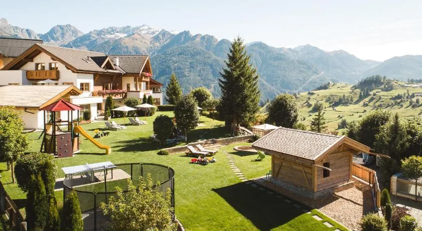 Hotel Garni am Sonnberg inklusive Super Sommer Card! - Image 1