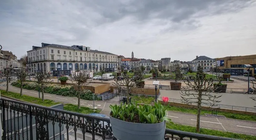Le bien-être au cœur de la ville confort & vue - Image 1