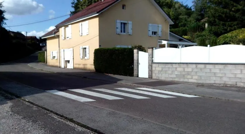 LE JR 70 Relais Motards - Image 1