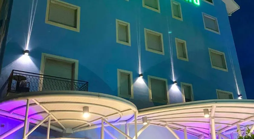 Hotel Sangro - Image 1