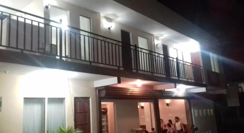 R & D Island Lodge - Image 1