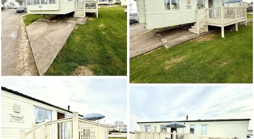 3 Bedroom 8 birth Caravan - Sand Le Mere - Image 1