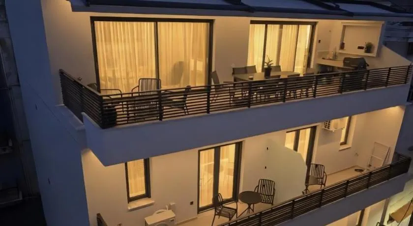 MG SUITES Center of IOANNINA - Image 1