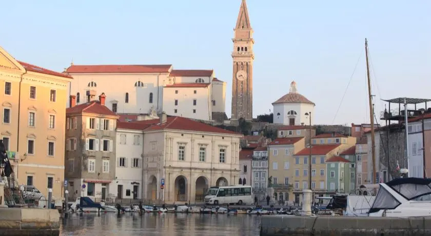 Hostel Adriatic Piran - Image 1