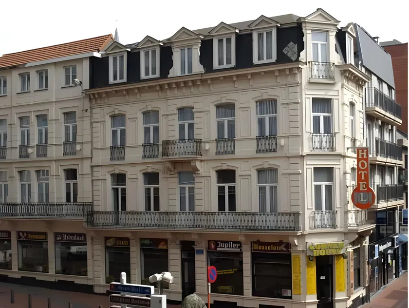 Hotel Corner House by WP Hotels - Image 1