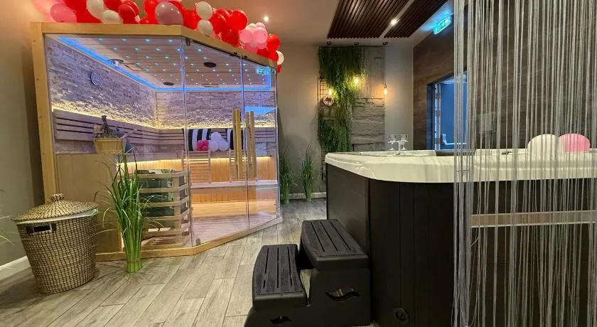 The Party Hub - Image 1