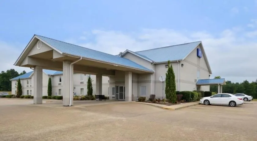 Comfort Crest Inn Smackover - Image 1