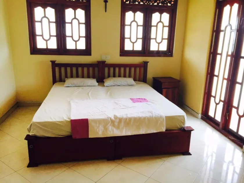 Eliyana Guest House - Image 1