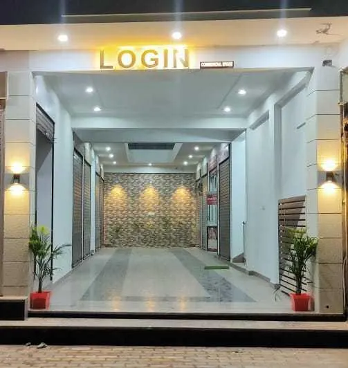 OYO Login Rooms - Image 1