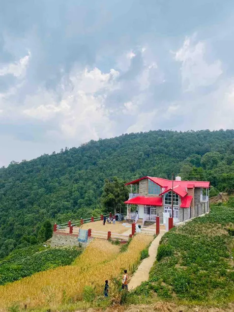 Clever Hills Homestay - Image 1