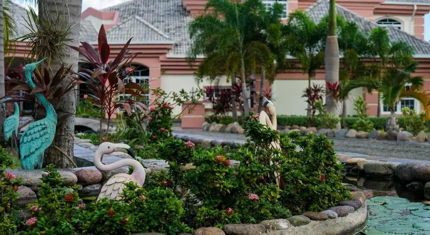 Villa Dora Mae - Image 1