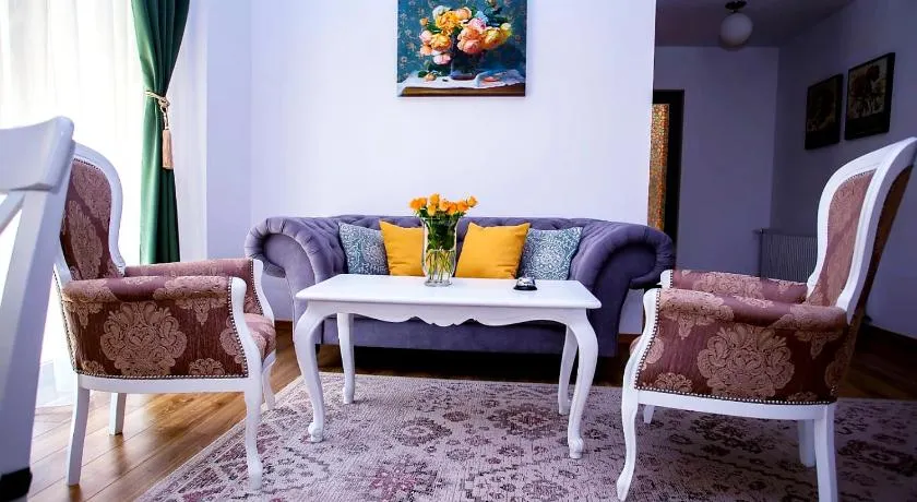 Mera Hills House - Image 1