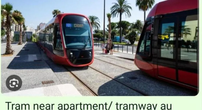 Grand Appartement, 2 ou 3 ou 4 pieces, tramway sur place, proche gare sncf St Augustin 900 metre , a - Image 1