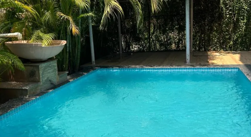 VALLEY VIEW VILLA - Image 1